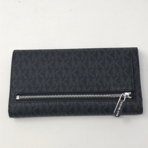 NWT Michael Kors Jet Set travel wallet - Picture 4 of 6